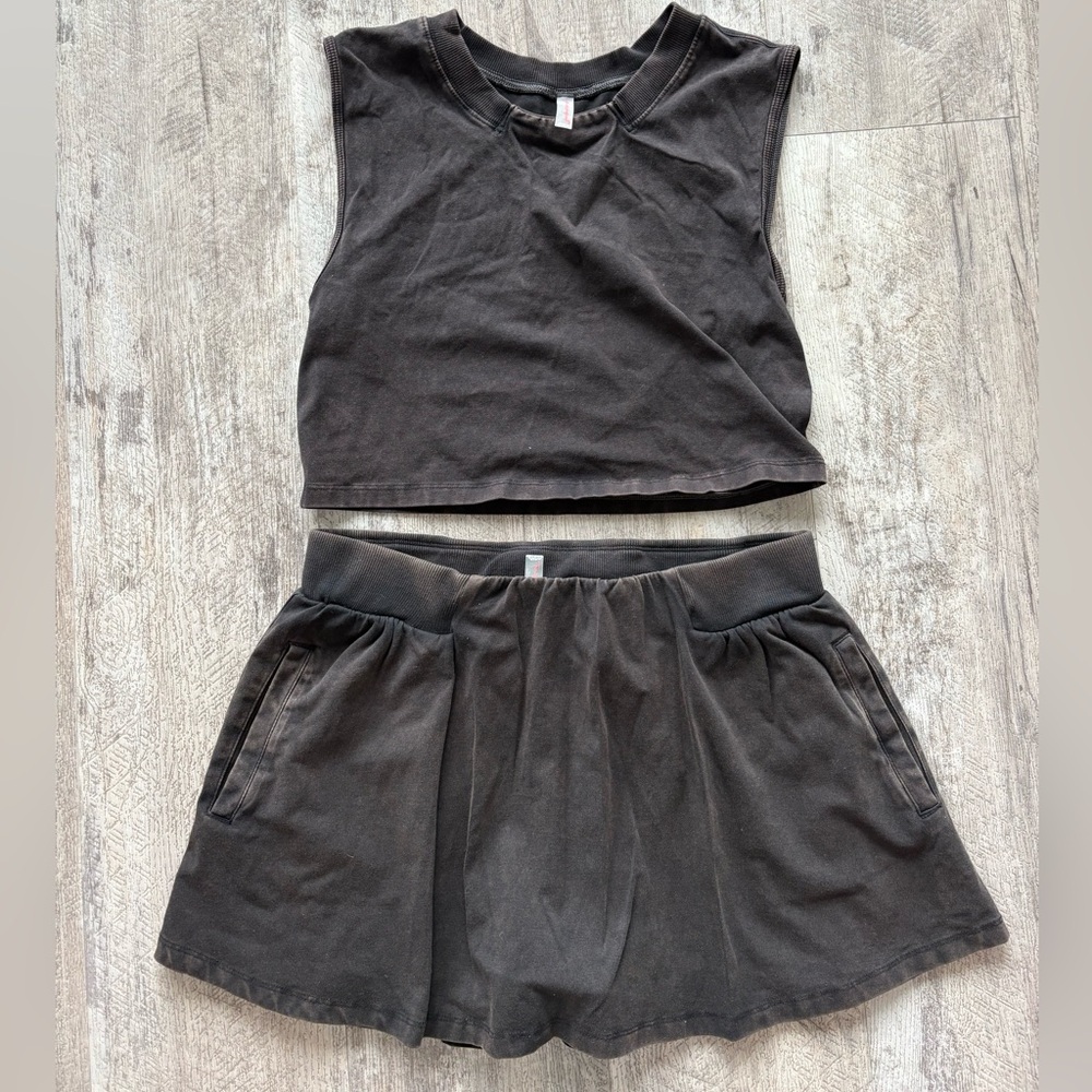 Free people movement hot shot skort set